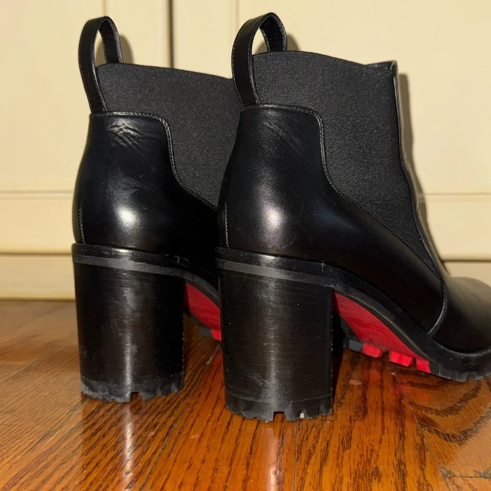Christian Louboutin women’s 70mm Marchacroche Leather Chelsea Booties 38 boots - Picture 16 of 16
